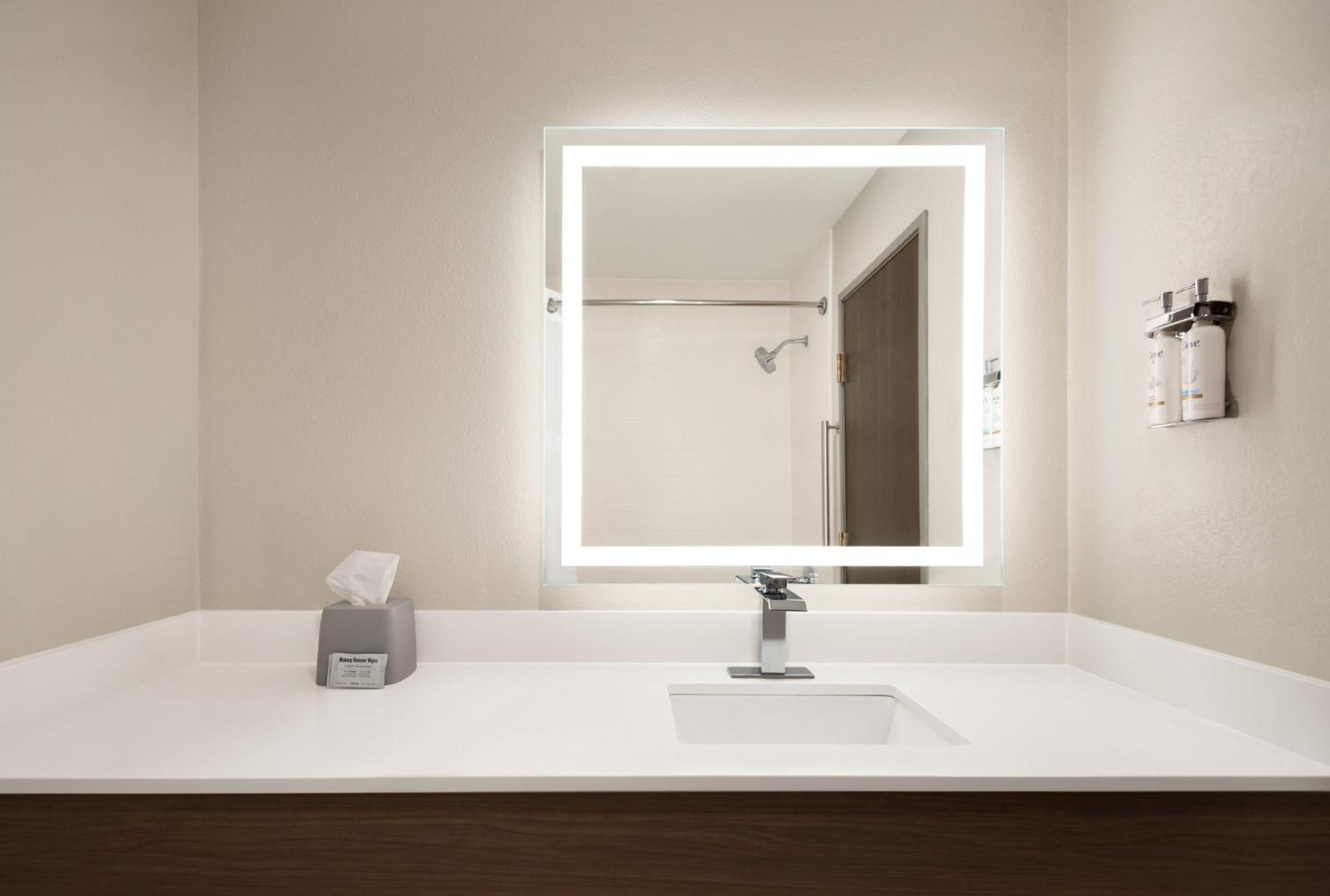 Holiday Inn Express Morgantown By Ihg Zewnętrze zdjęcie