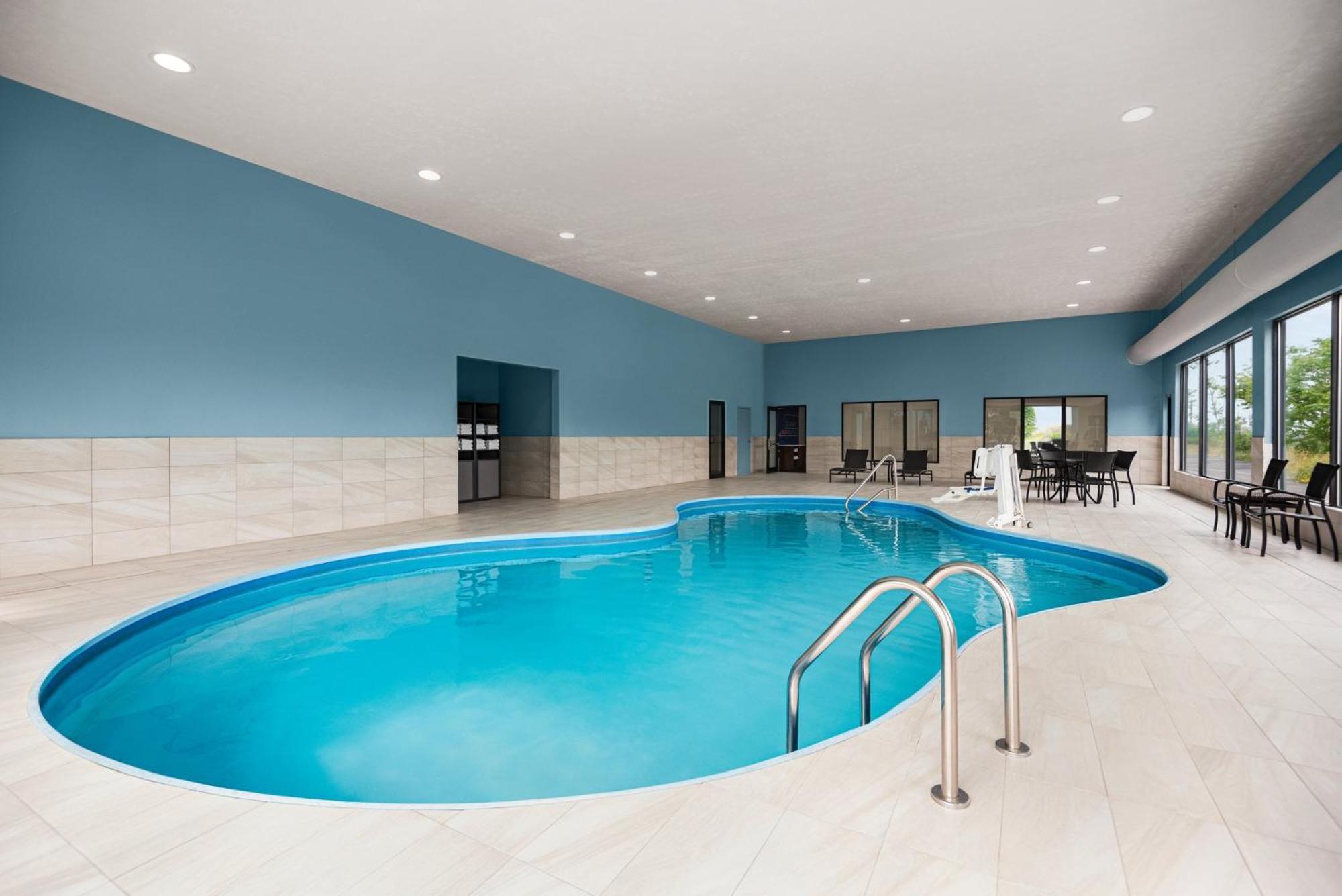 Holiday Inn Express Morgantown By Ihg Zewnętrze zdjęcie