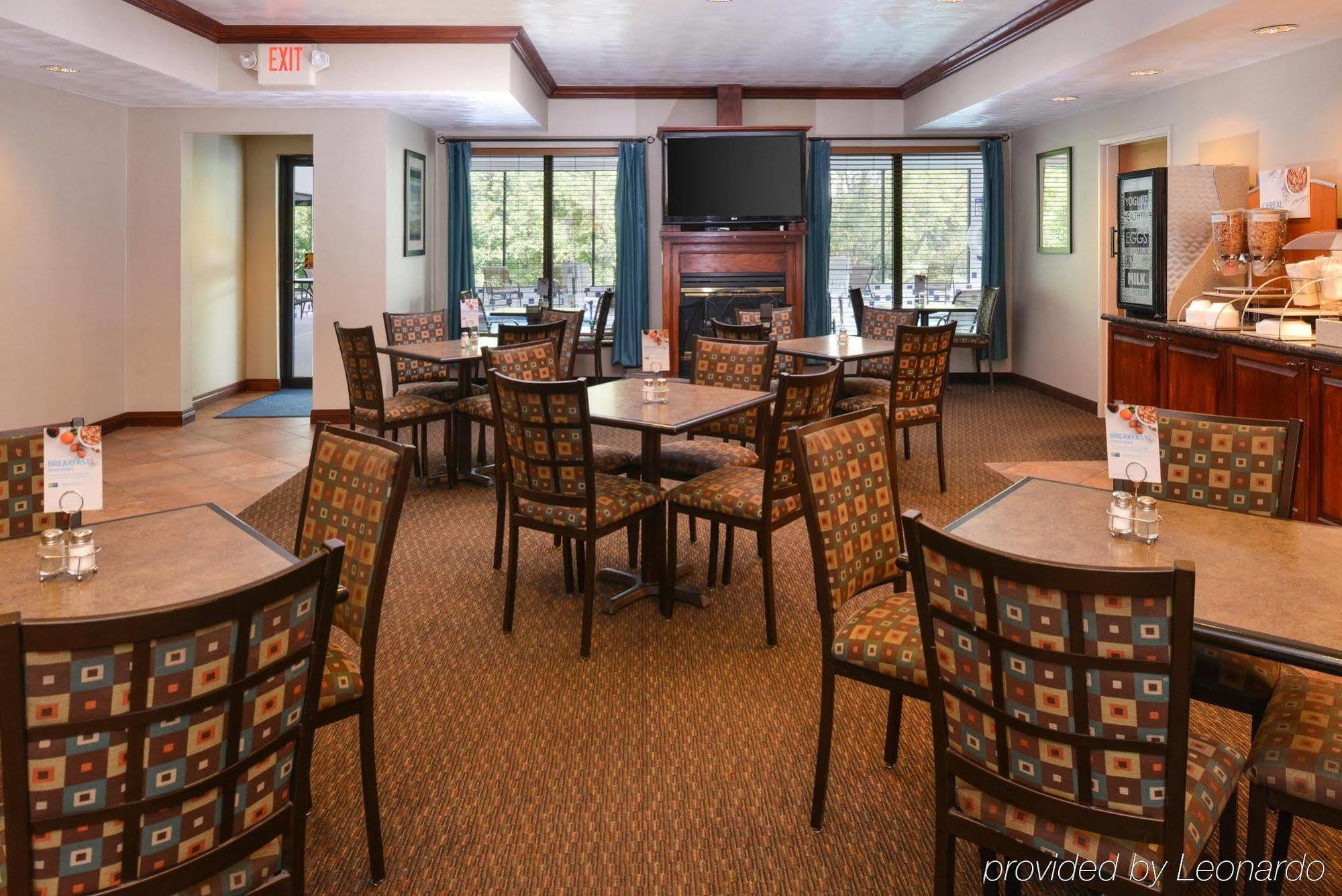 Holiday Inn Express Morgantown By Ihg Zewnętrze zdjęcie